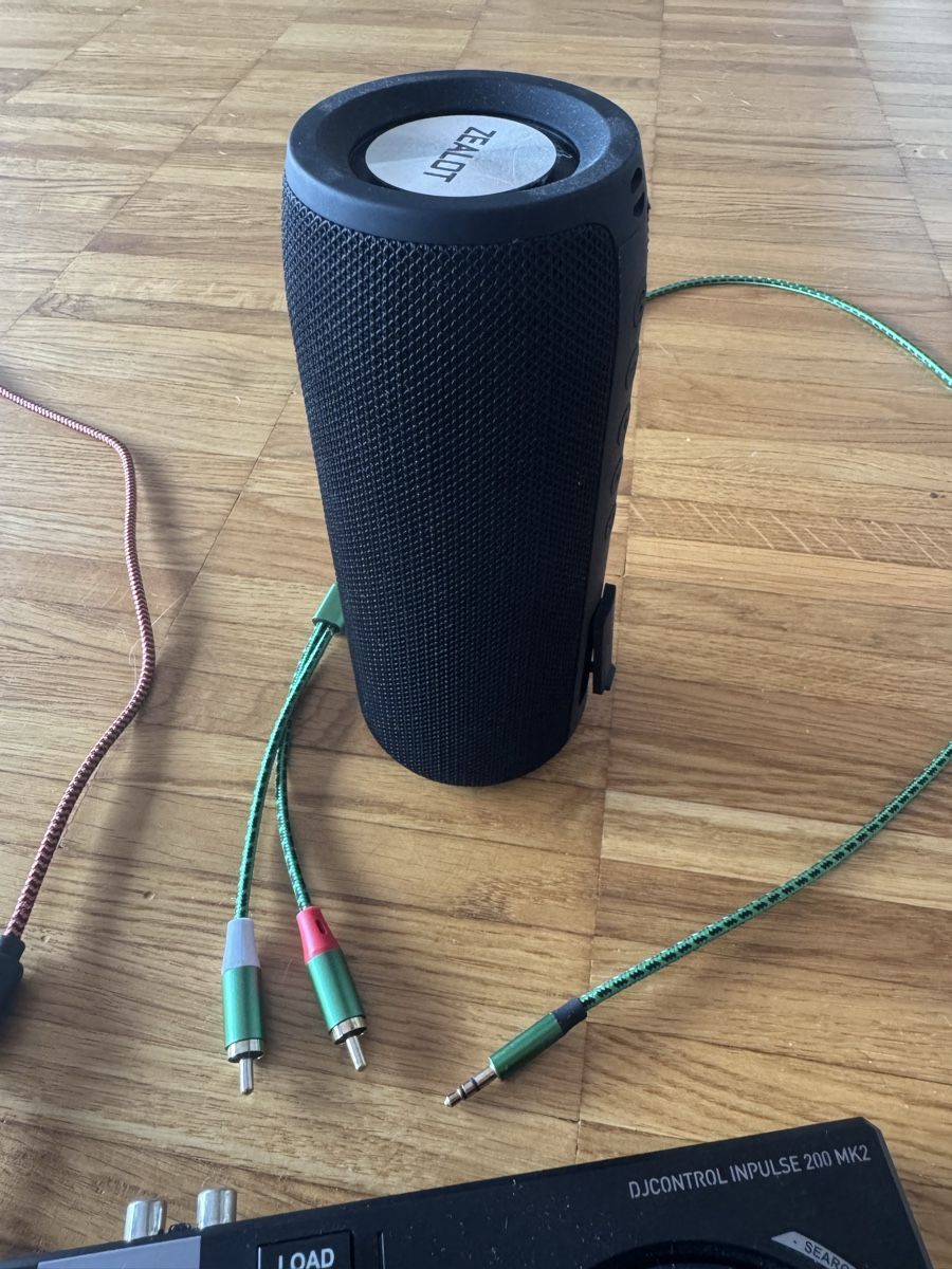 Hercules Mischpulte: Hercules 200 mk2 avec système audio inclus – Gebraucht aus Yvonand von adg_r9h7 2