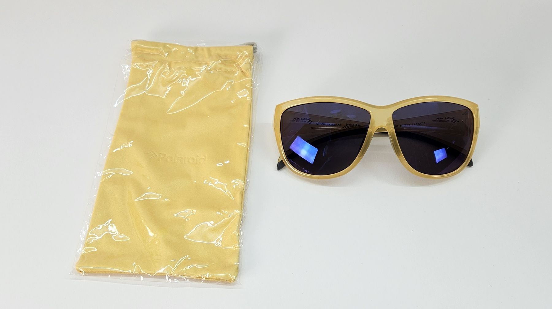 Occhiali & Lenti: Red-Bull Racing Sonnenbrille "Neu" – Nuovo e nell'imballaggio originale da Uster venduto da esko.swiss 3