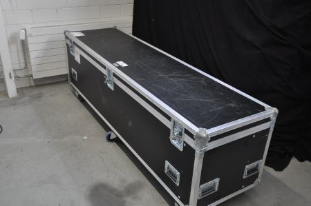 Flightcase XL auf 6 Rollen – Transportkiste für Event