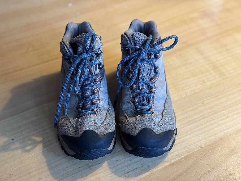 Meindl Scarpe da uomo: Wanderschuhe Meindl Gr 33 – Usato da Zürich venduto da badeferien 3