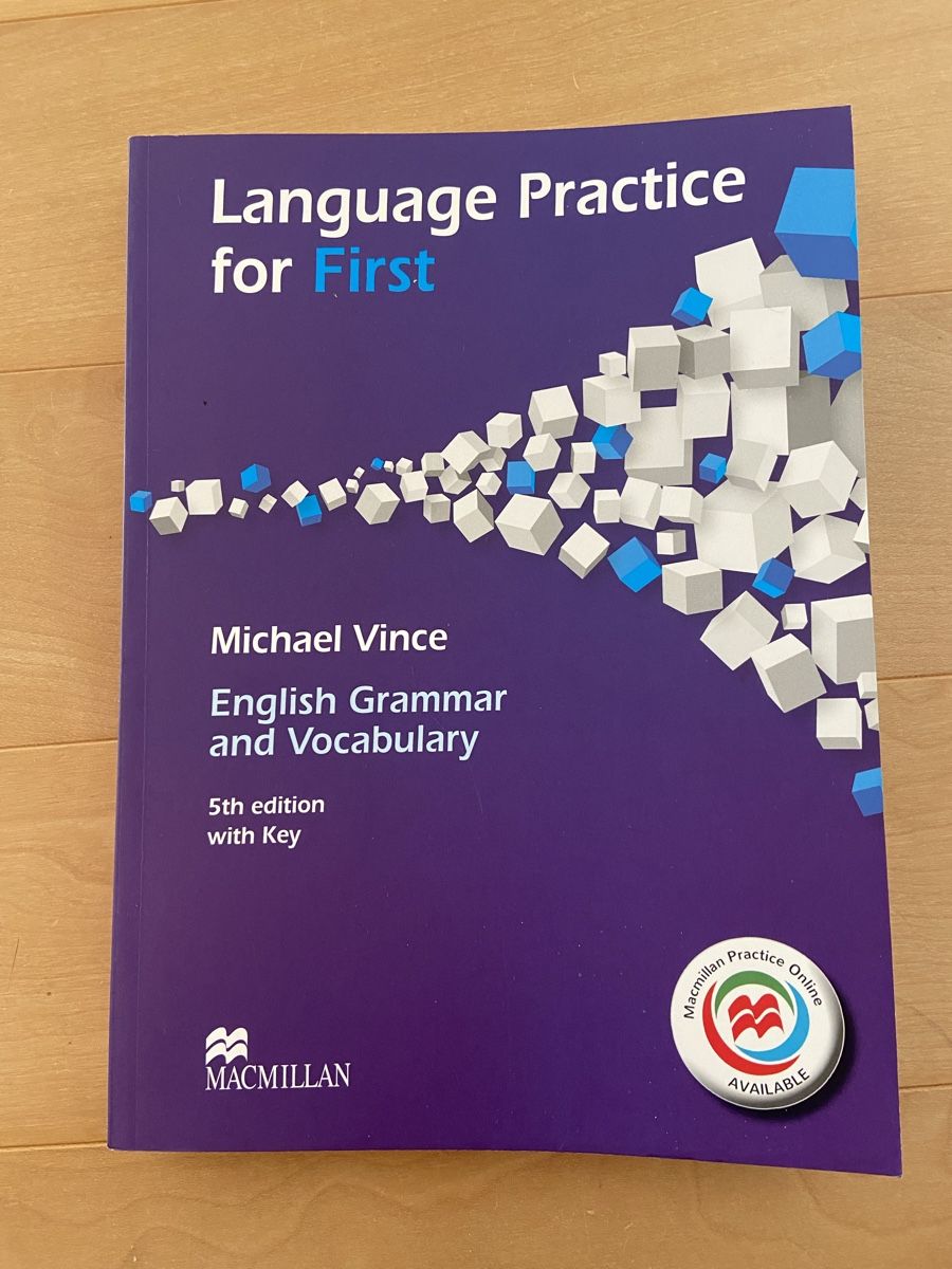 Libri: Language practise book for First (B2) – Nuovo (secondo la descrizione) da Oberrohrdorf venduto da a._.w