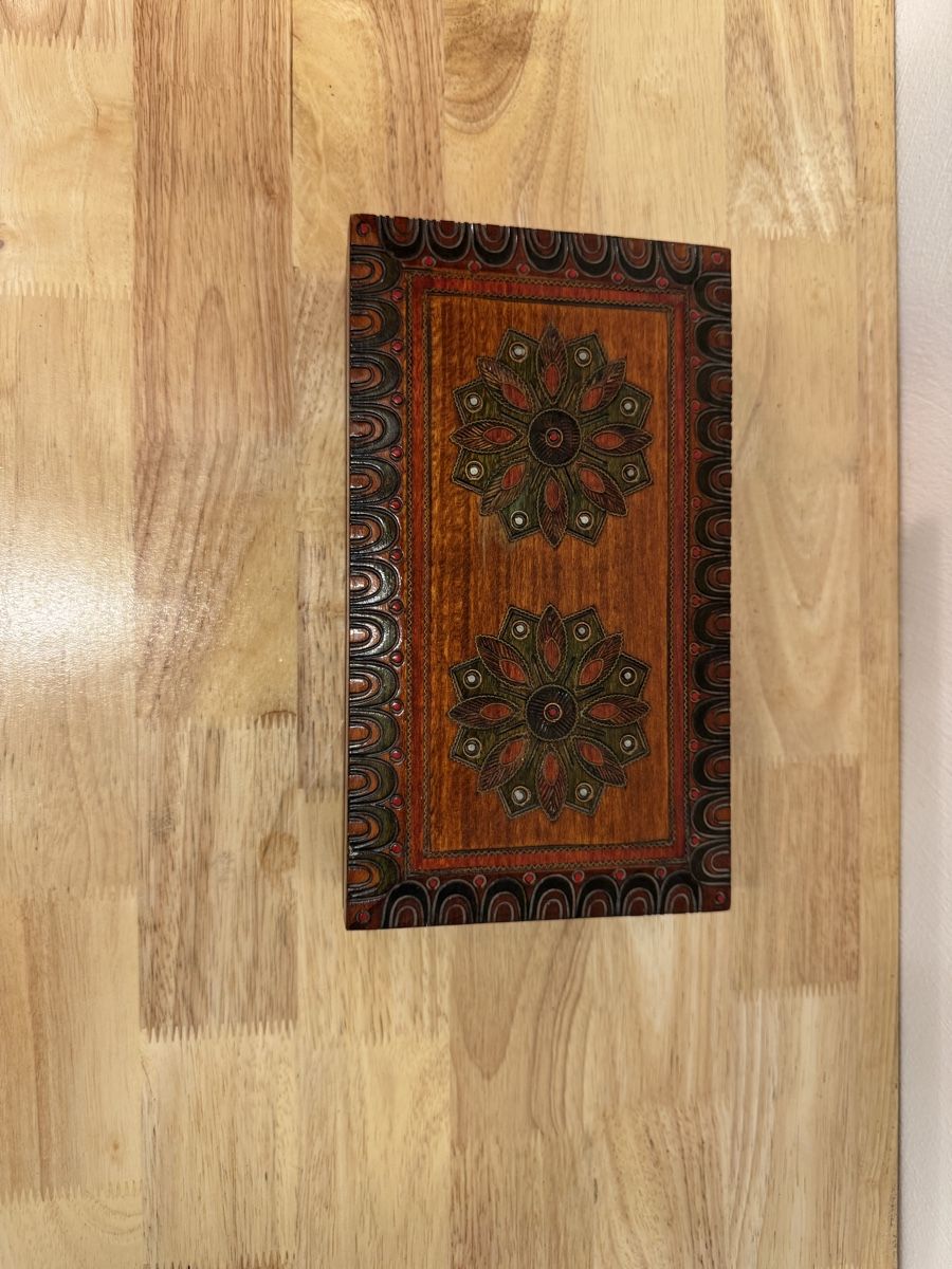 Dosen: Handgeschnitzte Holzschatulle ca. 25 × 14 cm  – Gebraucht aus Birsfelden von inf_l2yy 4