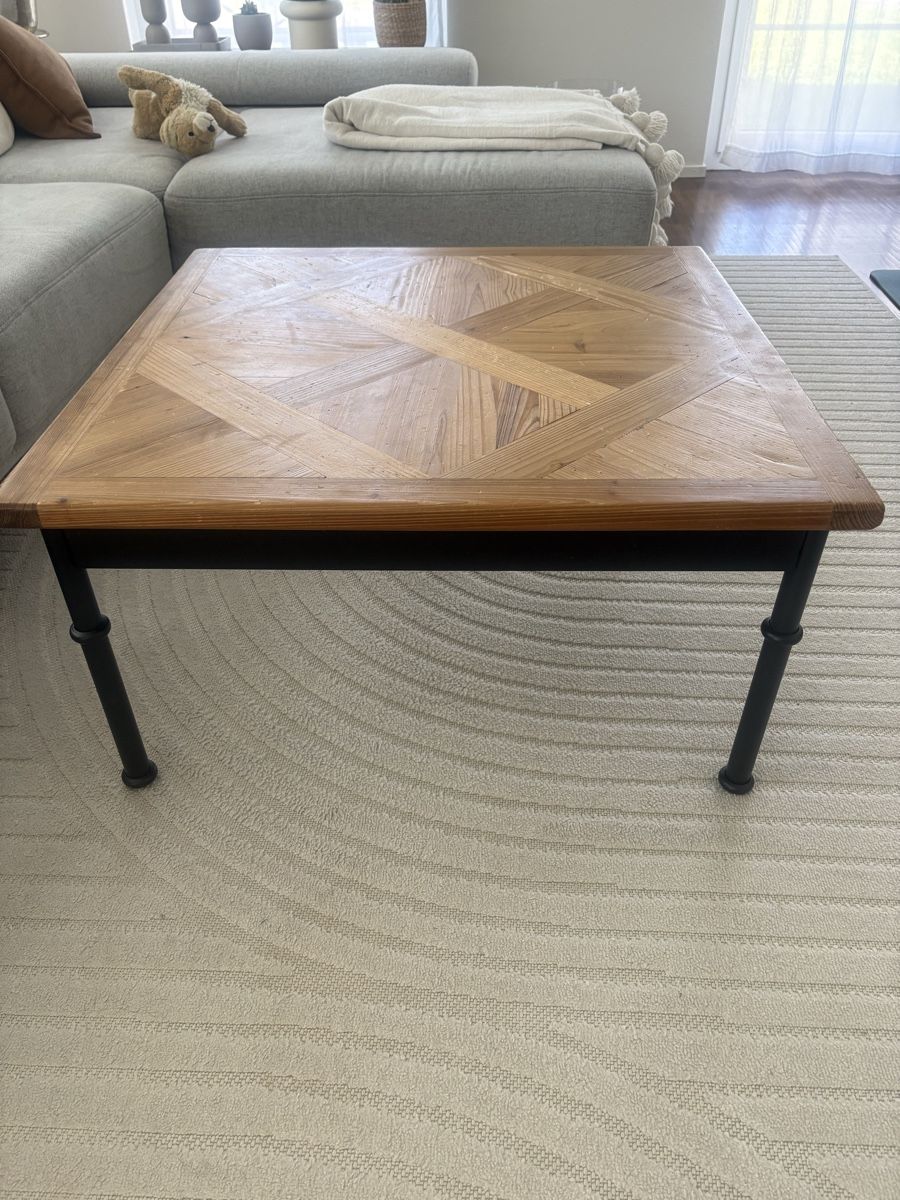 La Redoute Tavoli: La Redoute Couchtisch Holz/Metall – Usato da Lachen SZ venduto da Lina1989
