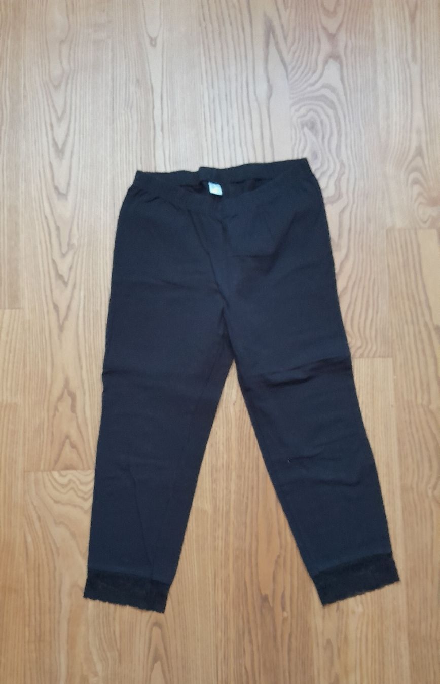 Leggings: Leggings 3/4 mit Spitzen – Neu (gemäss Beschreibung) aus Innerthal von System_of_a_down