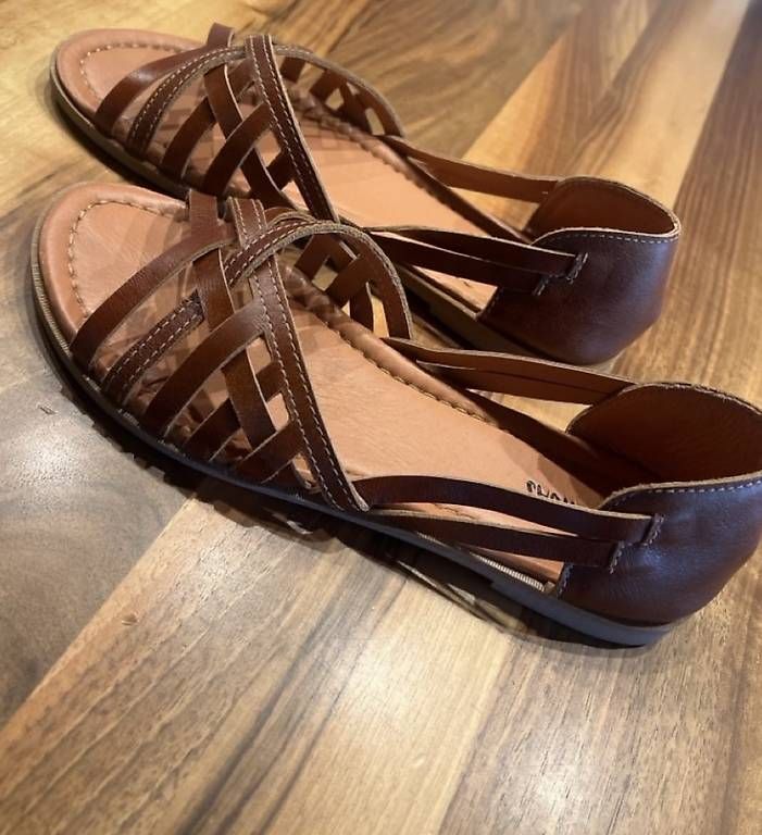 Scarpe da donna: Amigas Sandalen 39 – Usato da Alpnach Dorf venduto da rerifeme 3