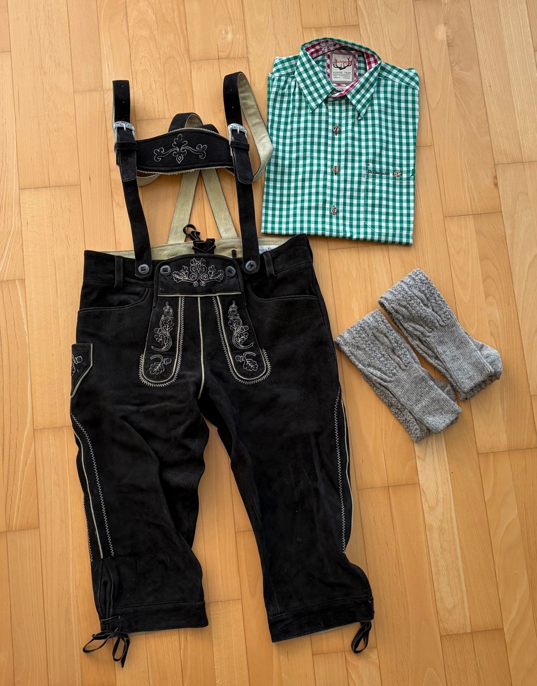 Pantaloni: Trachtenlederhose Set, Grösse 50 – Usato da Bottmingen venduto da bitra