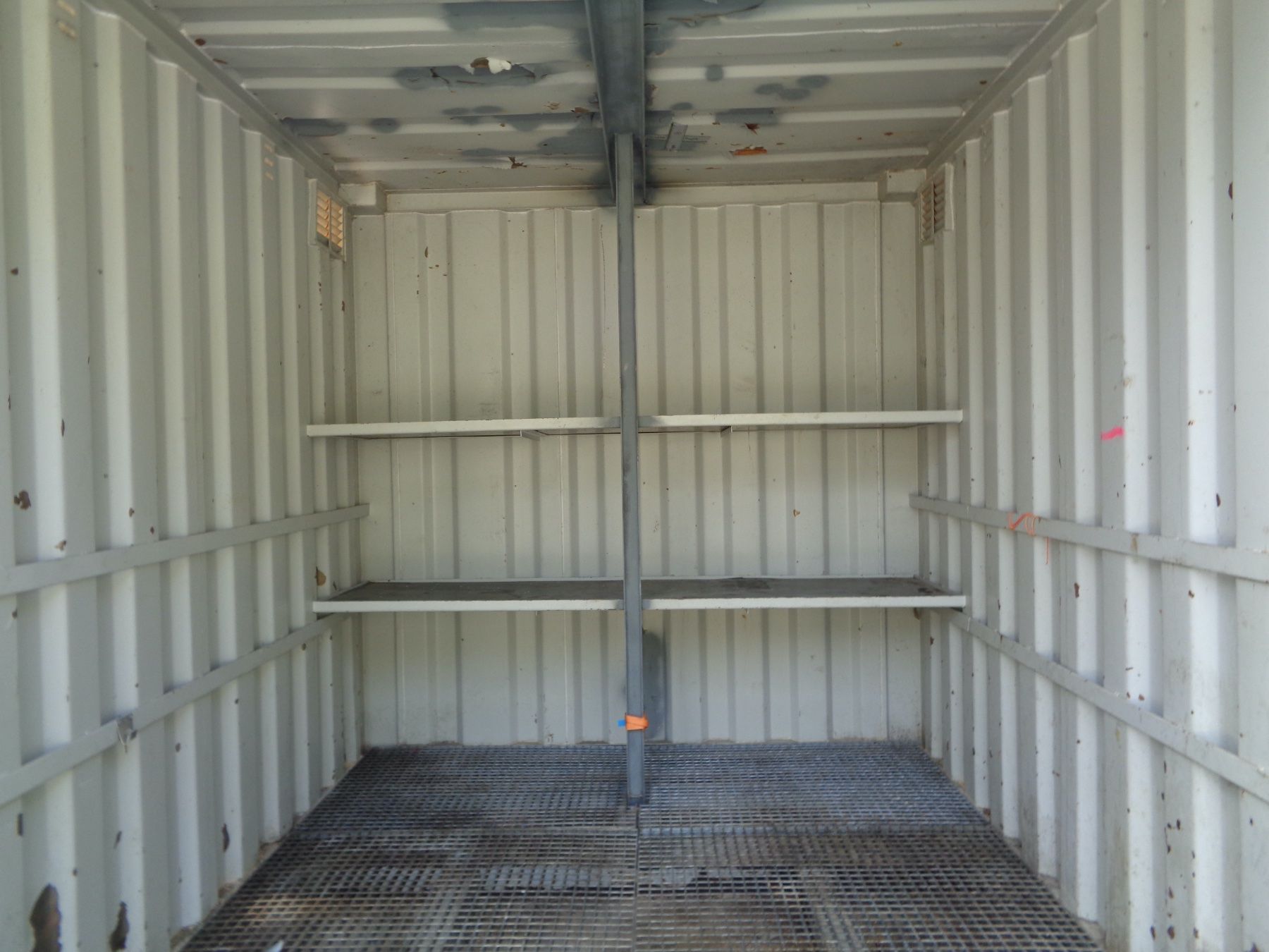 Contenitori edile: Gefahrengut-Container 10' – Usato da Alpnach Dorf venduto da vieuxhenri 2