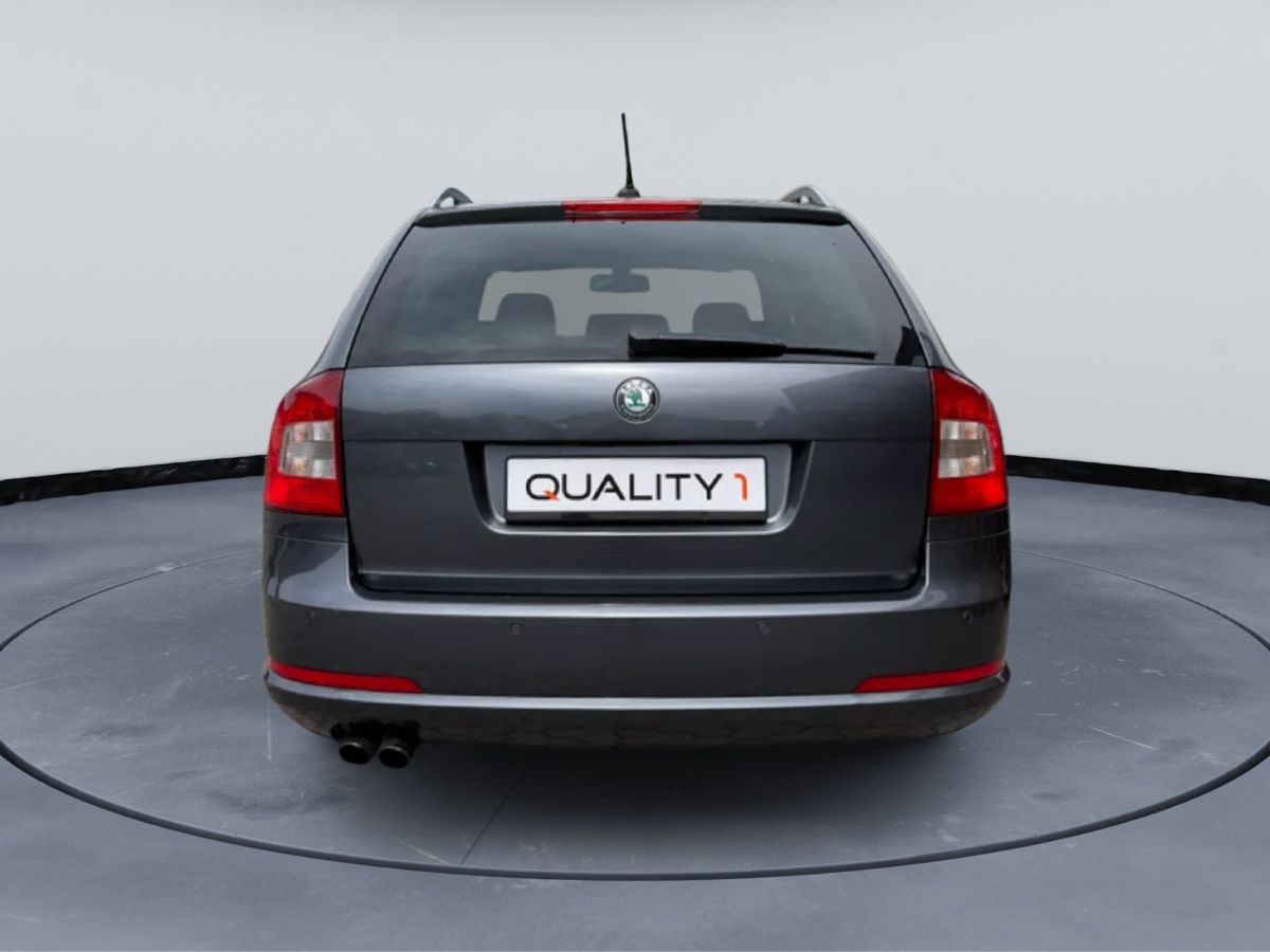 Skoda Automobili: **Skoda Octavia RS**Frisch ab Mfk & Service** – Usato da Buchs AG venduto da mel_6cb2 3