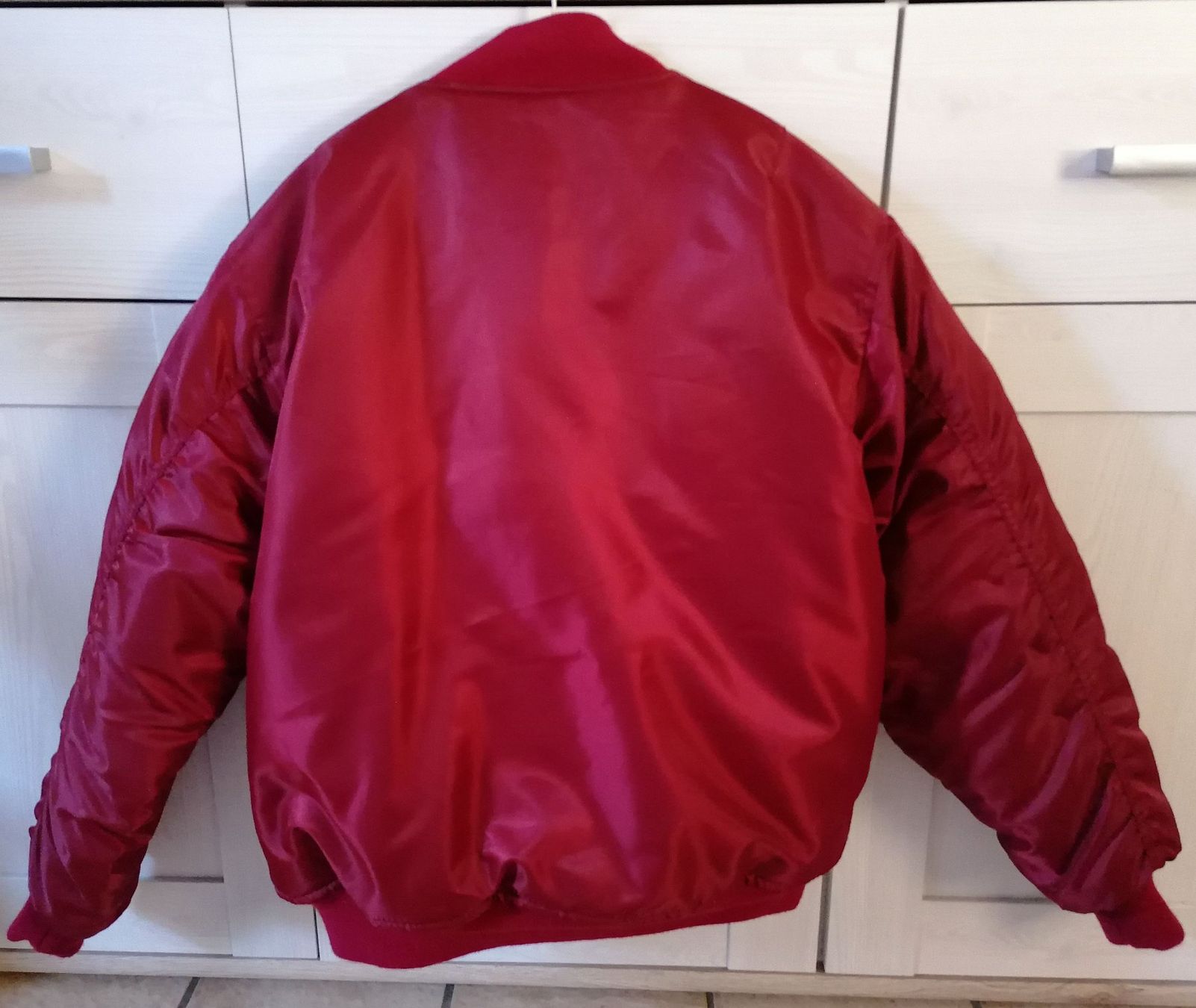 Giacche: Bomberjacke - Pilotenjacke - rot - Rothco - grösse S – Nuovo (secondo la descrizione) da Oberurnen venduto da mackrokodile 2