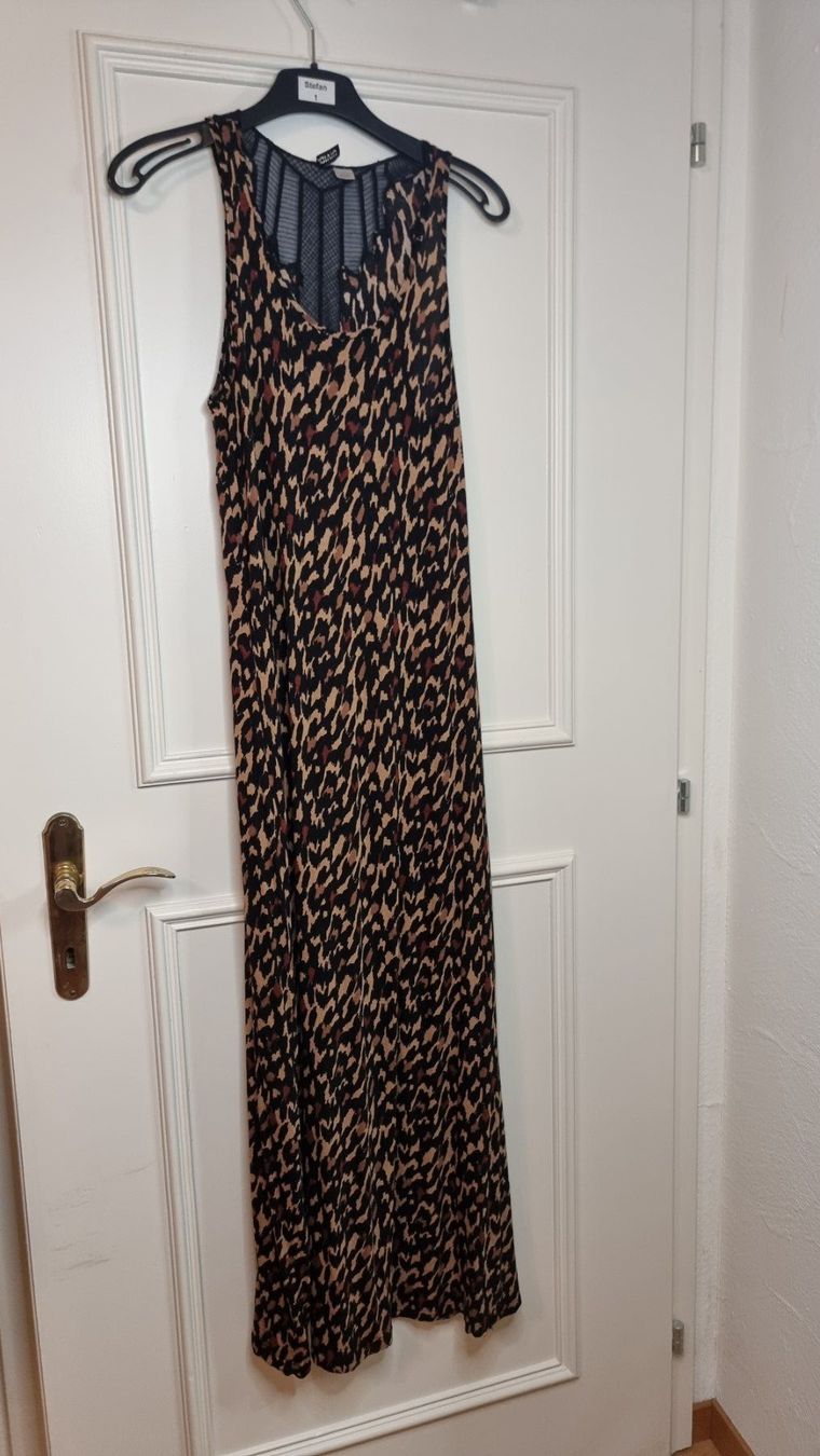 Kleider: 🌺Kleid Größe 36/S🌺 – Gebraucht aus Wald ZH von CapLux 1