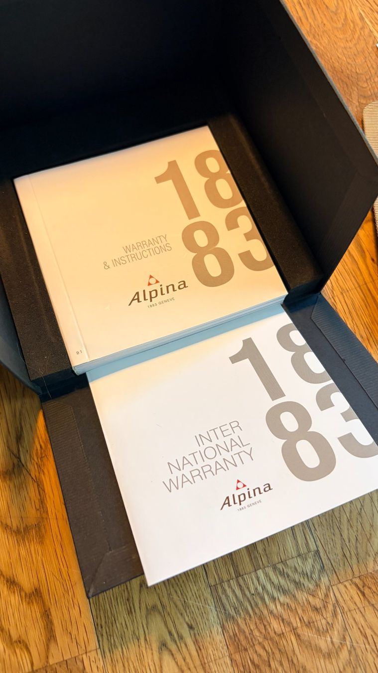 Alpina Montres: Montre Alpina Startimer Pilot Quartz 42mm – Neuf avec emballage d'origine à Lausanne par seb.mcs 6