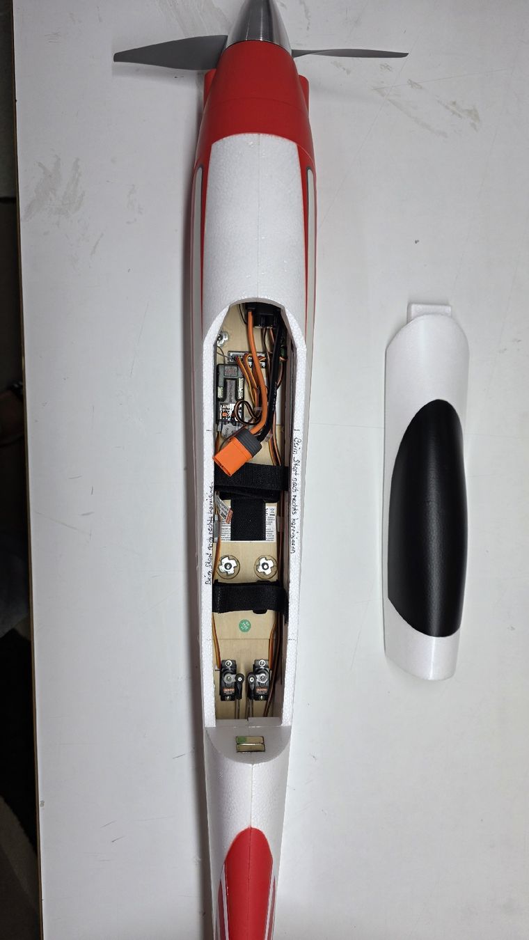 E-Flite Modellismo RC: E-Flite V-1200 BNF  – Nuovo (secondo la descrizione) da Hunzenschwil venduto da Air-wolf 3