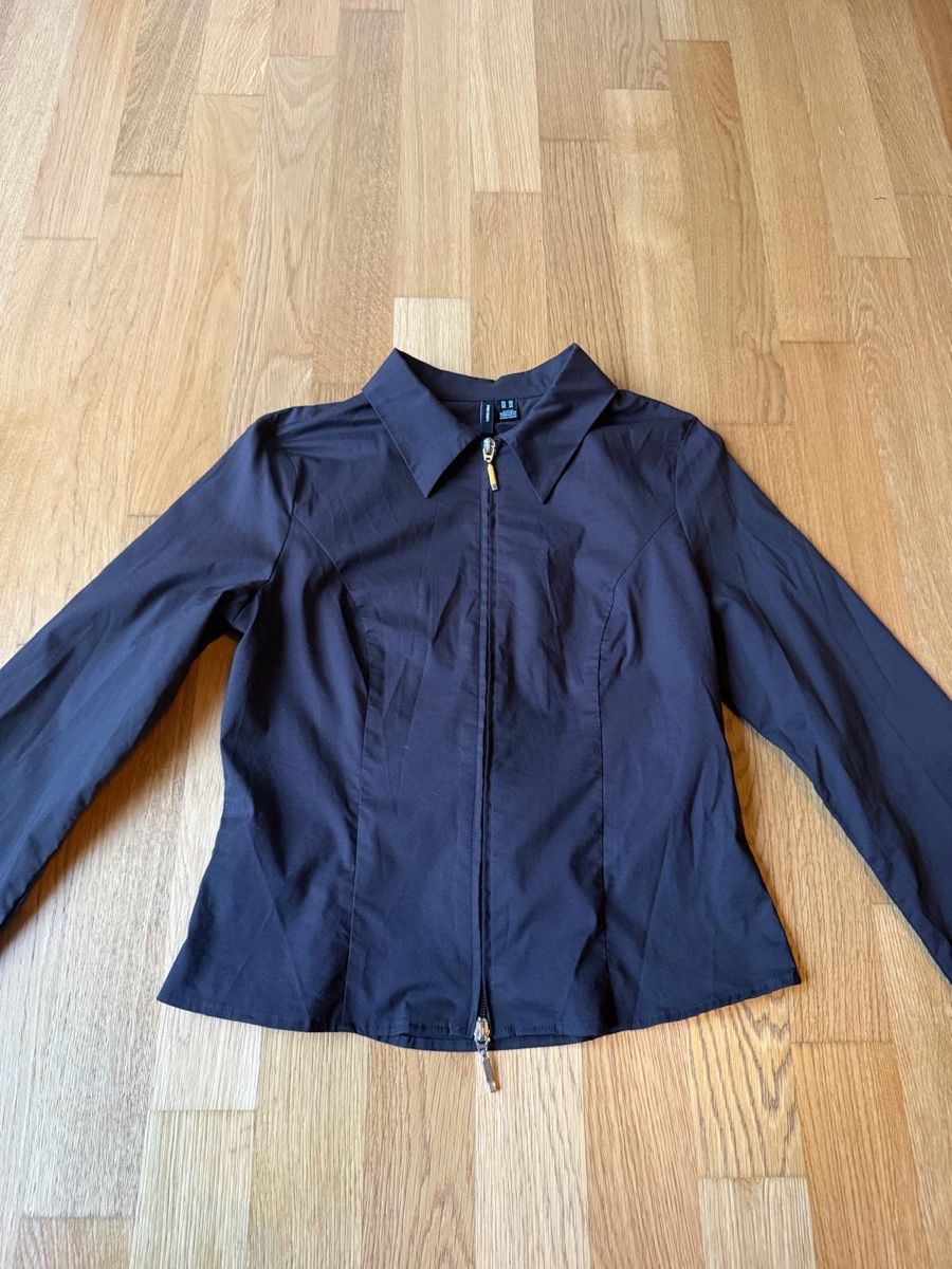 Pullover & Sweatshirts: Langarm Oberteil  – Neu (gemäss Beschreibung) aus Brunnen von san_7gww