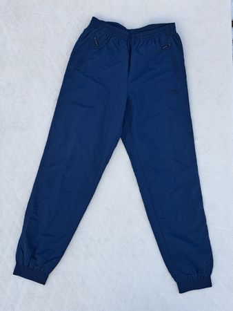 Neue Trainerhose Triumph Grösse M
