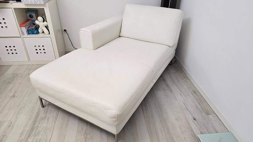 Ikea Divani: Divanetto in pelle – Usato da Cassina d'Agno venduto da sabri_0301 1