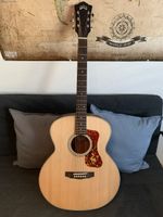Guild BT-240 E Bariton Gitarre