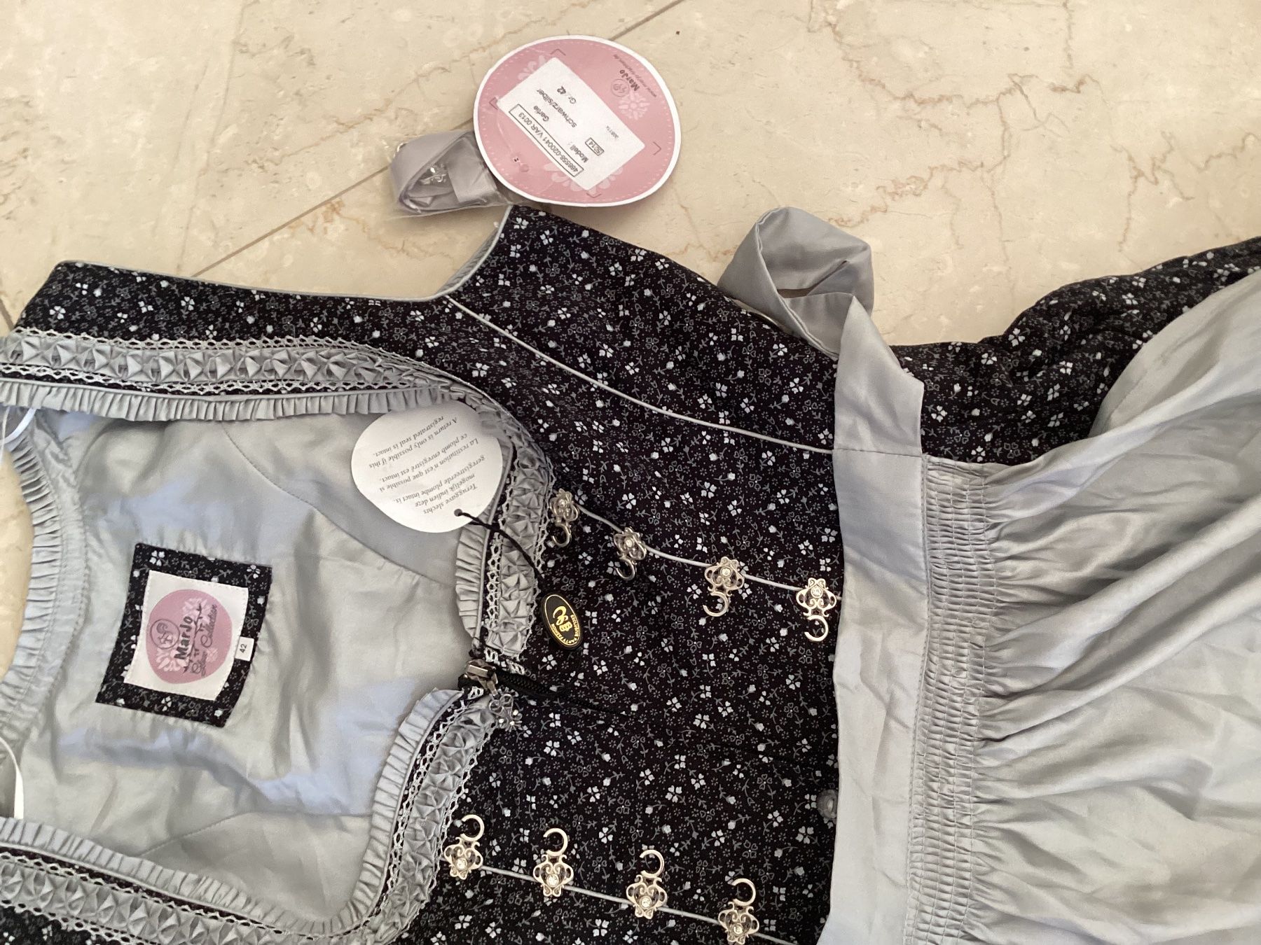 Vestiti: Marjo Damen Dirndl – Nuovo (secondo la descrizione) da Flüelen venduto da ne08 1