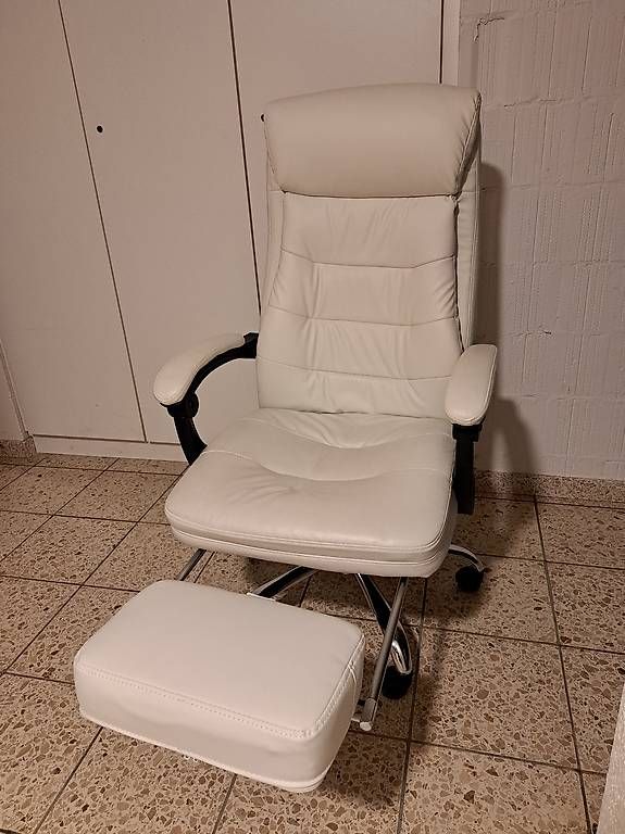 Stühle: Bürostuhl – Gebraucht aus Volketswil von ale_f7mk 1