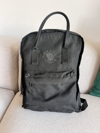 Fjallraven Kanken Backpack Black Good Condition