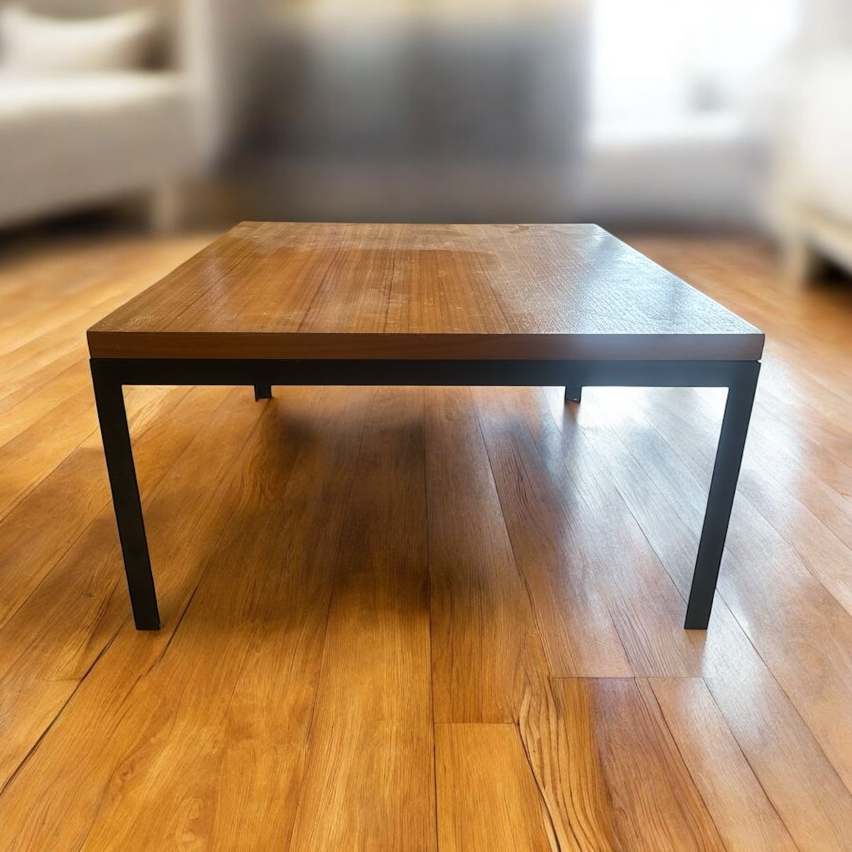 Tavoli: Couchtisch, Holz, Vintage Design Tisch, – Usato da Murgenthal venduto da casatualiq