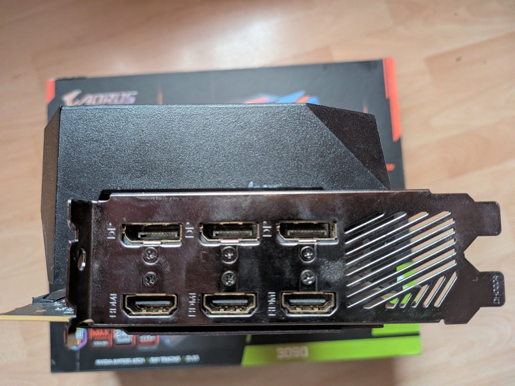 MSI Schede grafiche: GIGABYTE AORUS RTX 3090 XTREME – Usato da Yvonand venduto da pak_2tqz 5