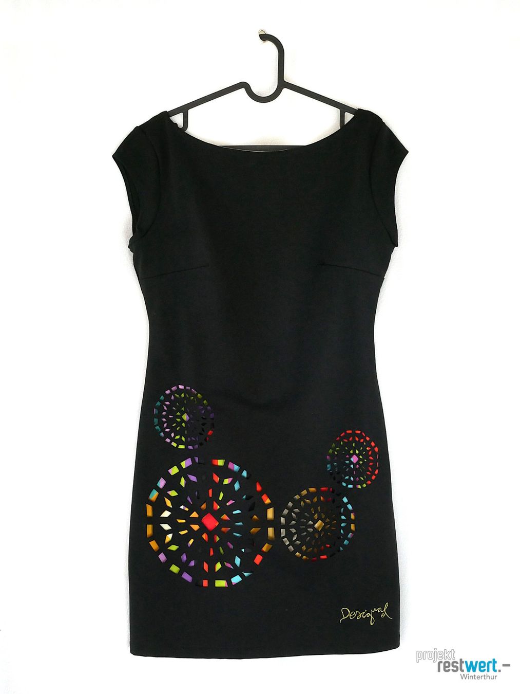 Desigual Vestiti: DESIGUAL Damenkleid Gr. L – Usato da Winterthur venduto da Restwert_Winterthur