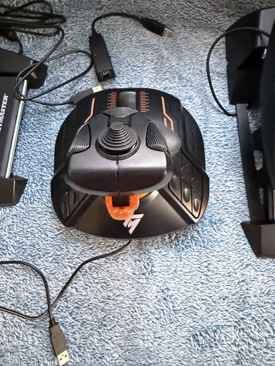 Thrustmaster Controller: Thrustmaster TFRP FlightRuder Pedals + Joystick/Dual Throttl – Nuovo (secondo la descrizione) da Murgenthal venduto da Tina_4055 1