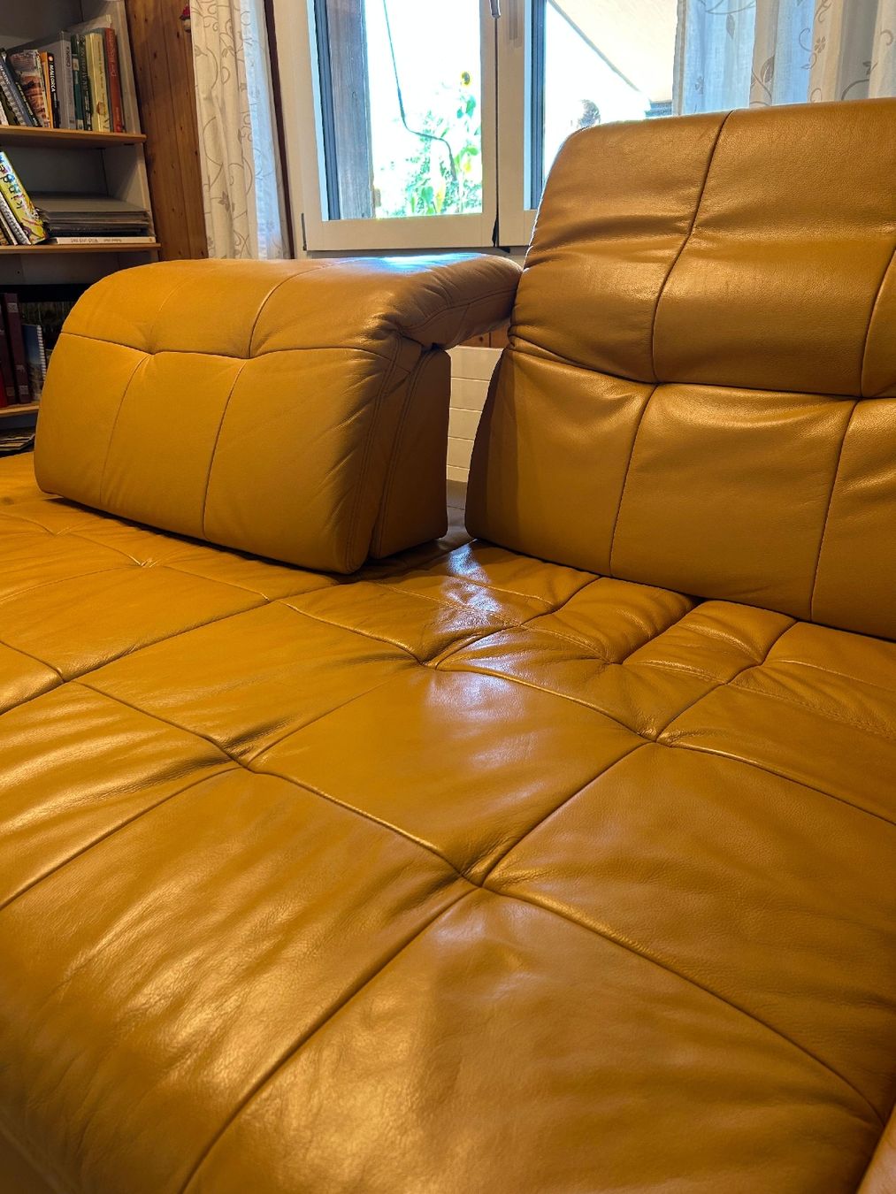 Sofas: Ecksofa Leder L-Form mit Bettfunktion 305x191cm – Gebraucht aus Kulmerau von vrech28 3