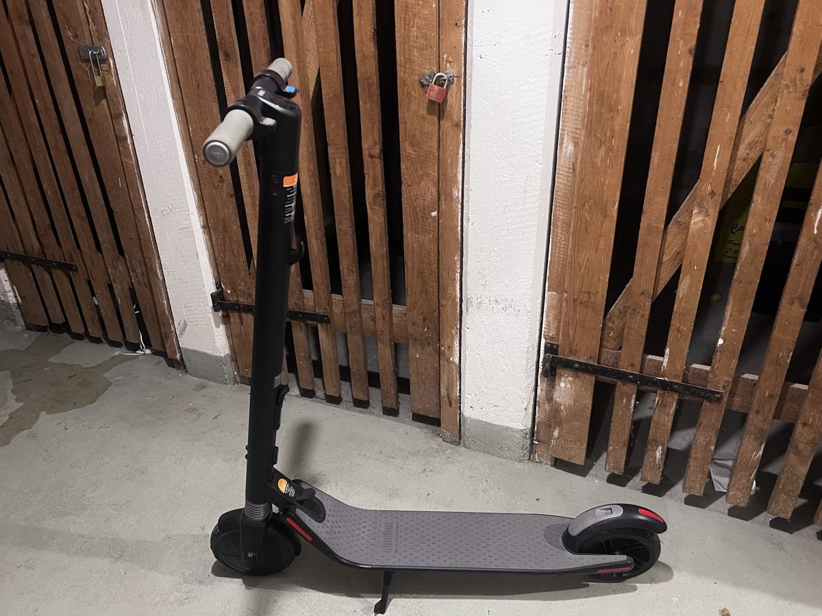 Scooters: Ninebot by Segway E-Scooter guter Zustand – Gebraucht aus Basel von katayasistersvintage 3