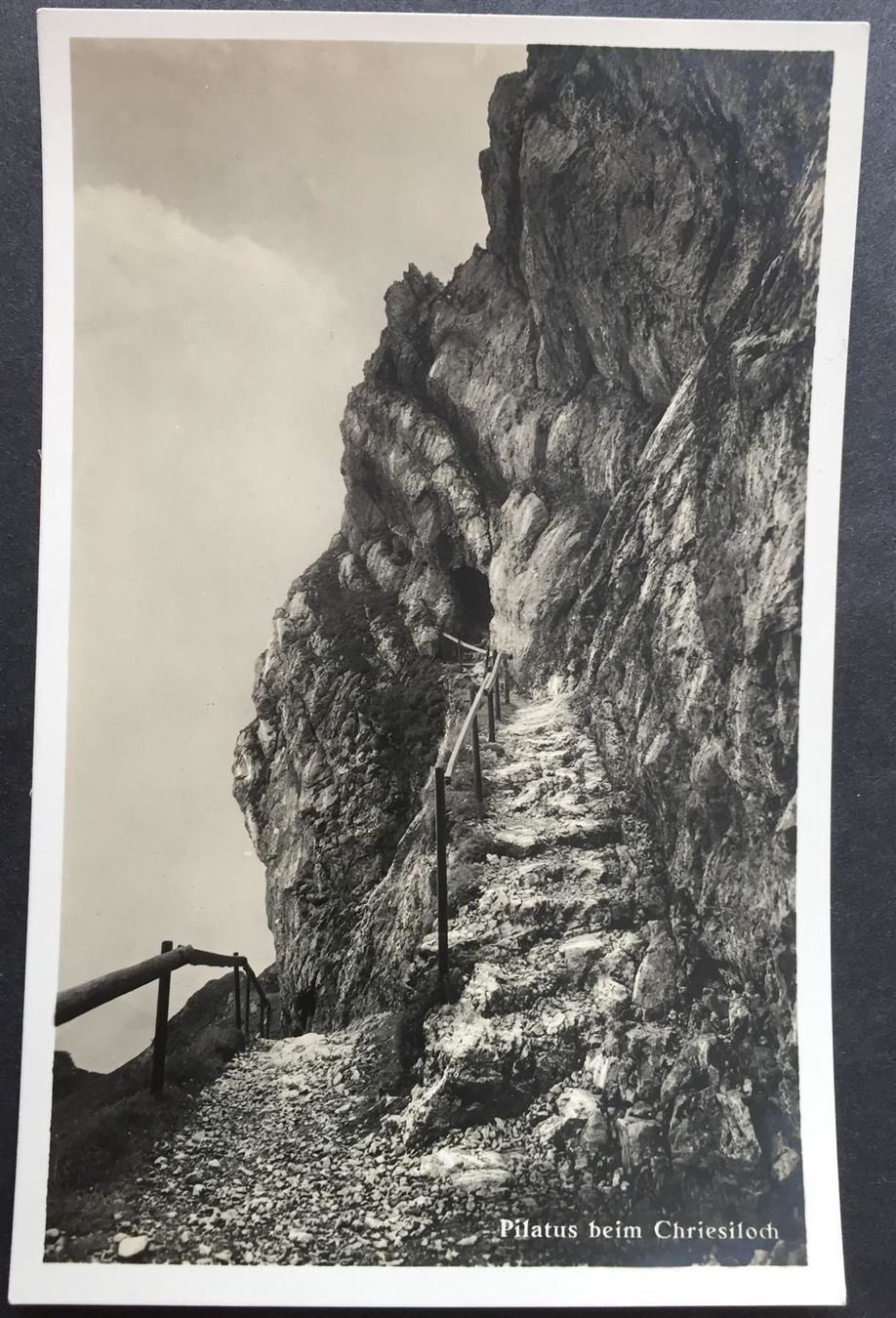 Cartoline postali: PILATUS beim Chriesiloch – Usato da Jona venduto da philajona