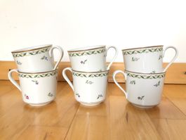 6 Porzellan Tassen: retro, Goldrand & Blumenverzierung