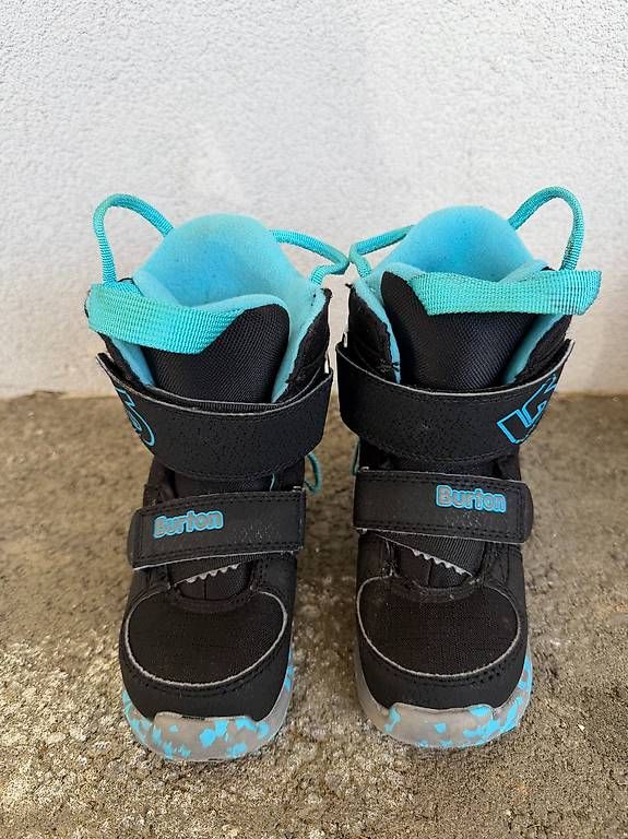 Scarpe per ragazzi: Boots snowboard burton enfant - taille 26 – Usato da Lausanne 27 venduto da Faffine