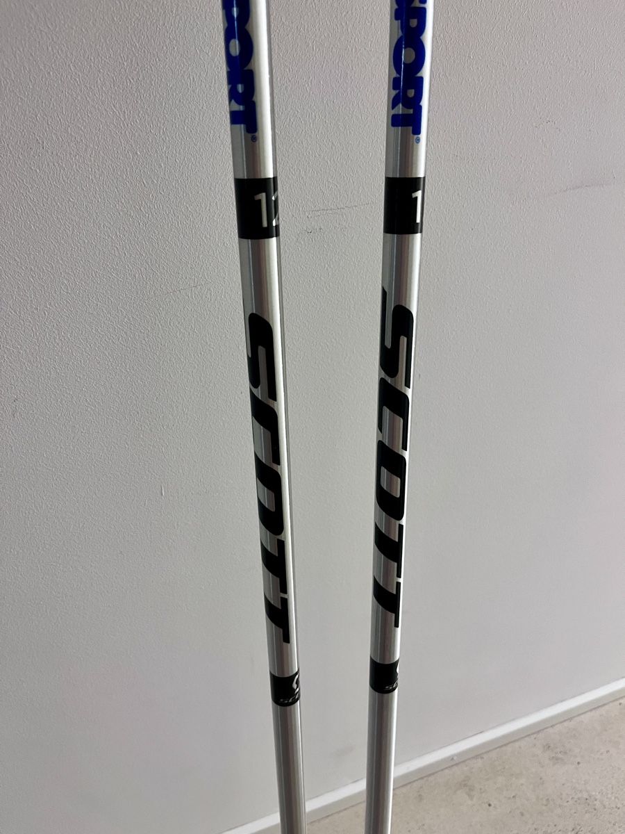 Bastoncini da sci: Scott Skistöcke 120 cm – Usato da Zürich venduto da daria_panf 1