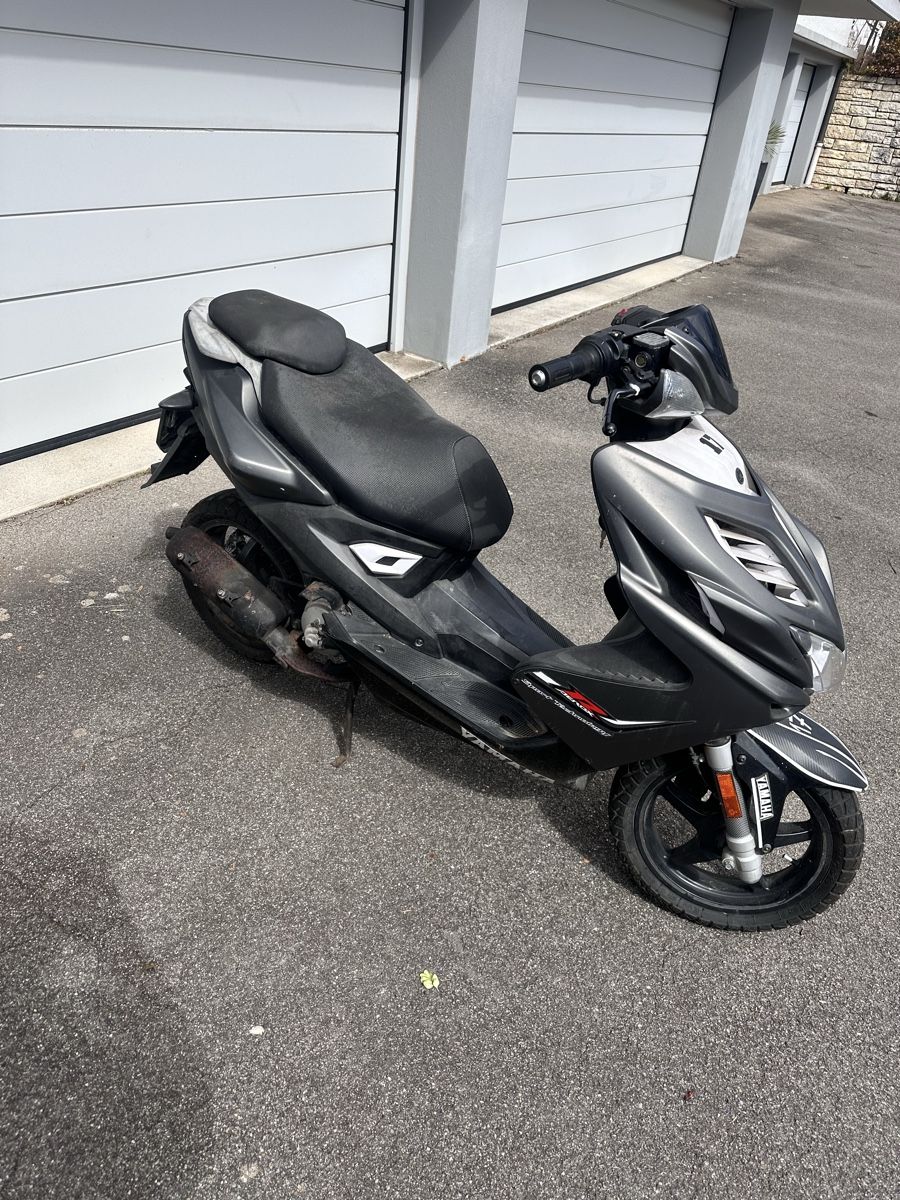 Scooter: Yamaha Aerox – Usato da Biel/Bienne venduto da Supermoto8 1