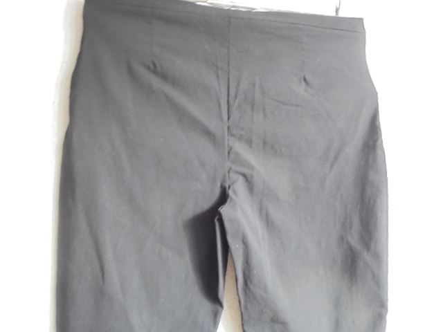 Pantaloni: Hose dunkelbraun Gr 21 – Nuovo (secondo la descrizione) da Hinwil venduto da Glasperlen 9
