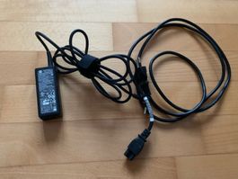 Neuer HP AC-Adapter 45W