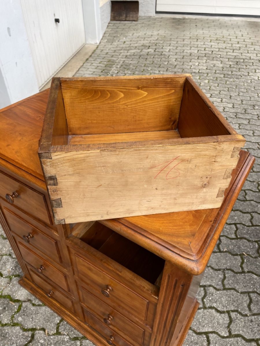 Cassettiere: Ancien Meuble de métier – Usato da Buttes venduto da ButtA15 8
