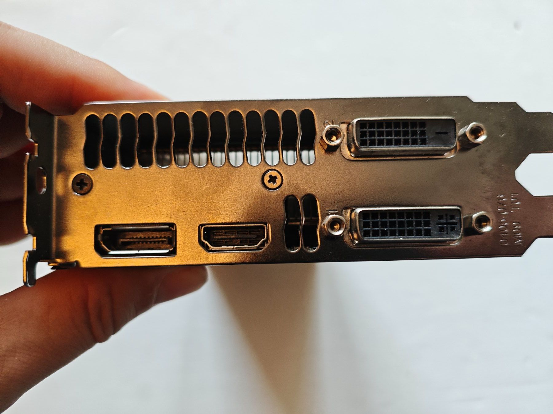 Nvidia Schede grafiche: Nvidia Titan GTX 6GB – Usato da Dübendorf venduto da tho_v2cs 3