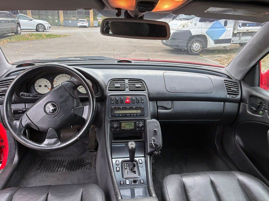 Mercedes-Benz Automobili: MERCEDES-BENZ CLK 320 Elégance Automatic – Usato da Hünenberg venduto da Auto-Klinik01 7