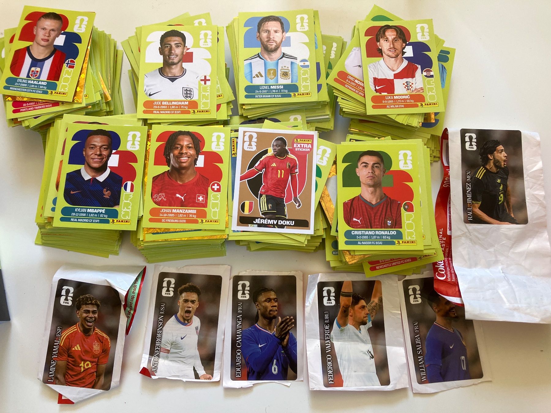 Panini Sammelbilder & Trading cards: Album panini  2026 800 piece – Gebraucht aus Le Sentier von rol_5zpw