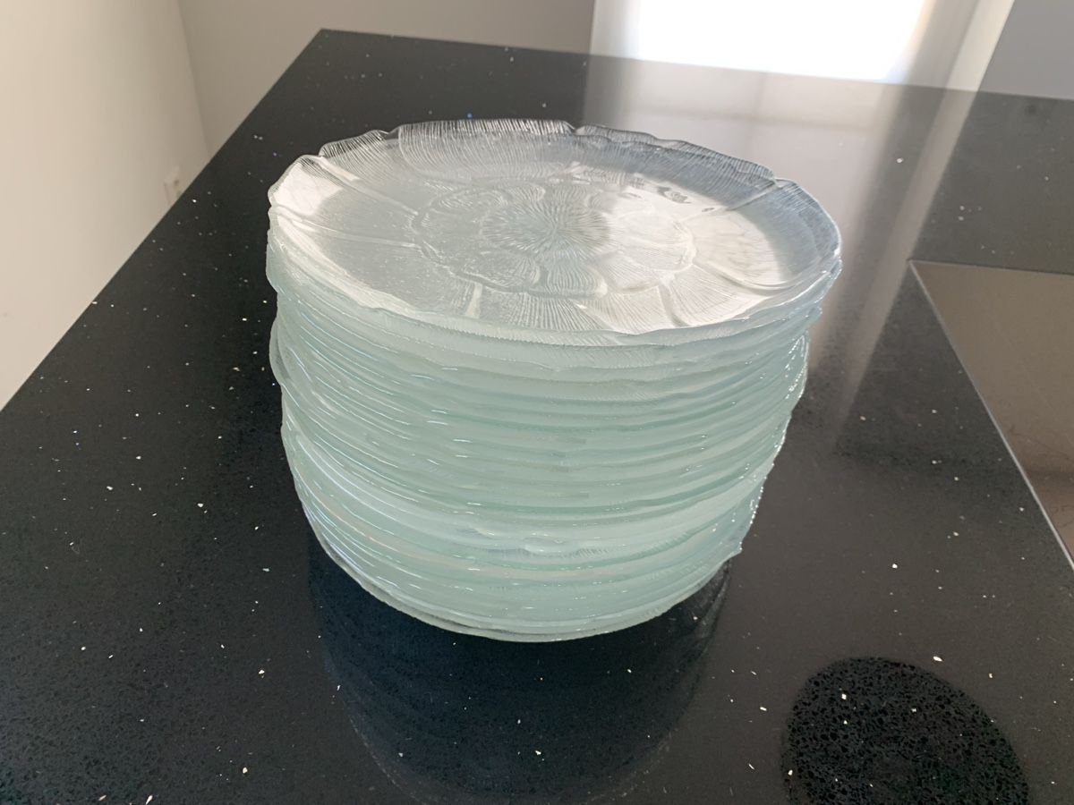 Teller: Teller Durchmesser 27cm 1-100 Stk. kaufbar – Gebraucht aus Andwil SG von Dabian 1