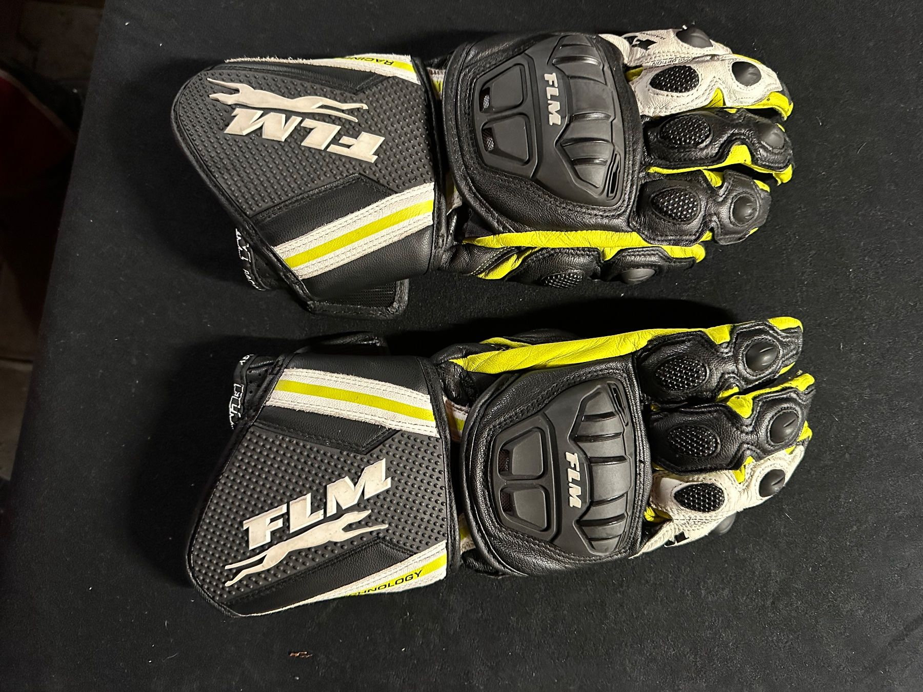 Sonstige Accessoires für Herren: Motorrad Handschuhe – Gebraucht aus Gerlafingen von luk_qs7y
