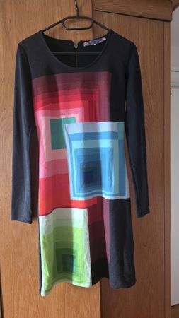 Vestito Desigual nero motivo geometrico taglia S, MAI USATO