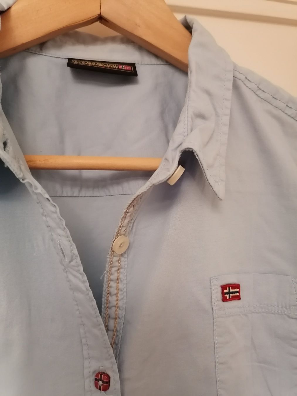 Napapijri Camicette: Chemise NAPAJIRI - Taille L – Usato da Genève venduto da lnicoGE 2