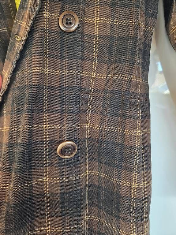 Max Mara Cappotti: Trenchcoat von Max Mara – Usato da Richterswil venduto da Cputoaster 3