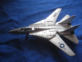 FLUGZEUG  DÜSEN JÄGER