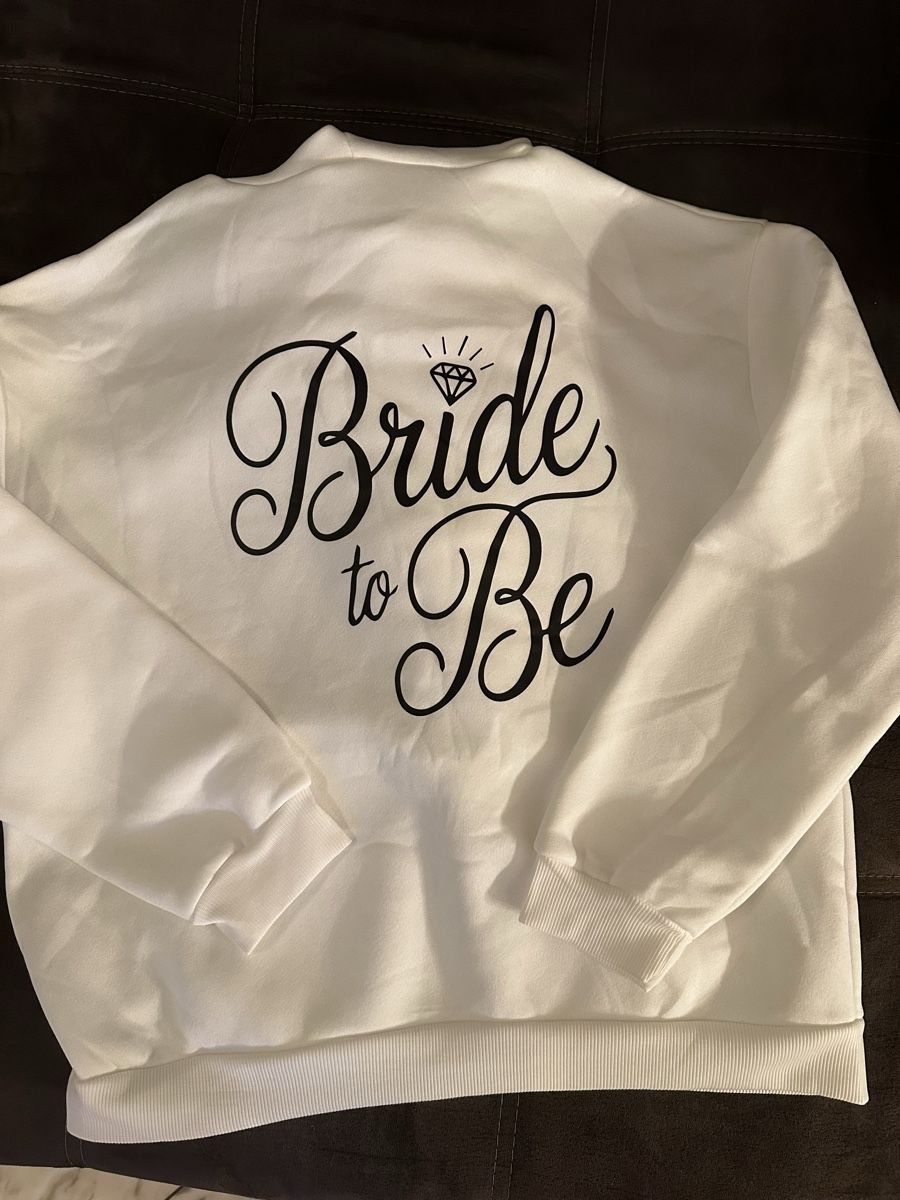Pullover & Sweatshirts: Bride to be Pullover - Grösse XL – Neu (gemäss Beschreibung) aus Siebnen von luana_cataleya