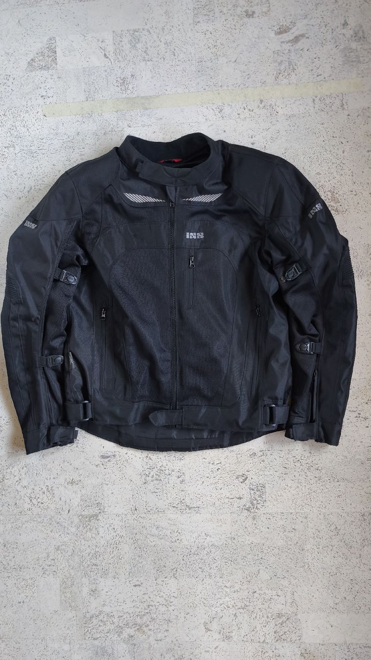 IXS Jacken: NEUWERTIGE Motorradjacke IXS Everton – Neu (gemäss Beschreibung) aus Sempach von luc_22t5