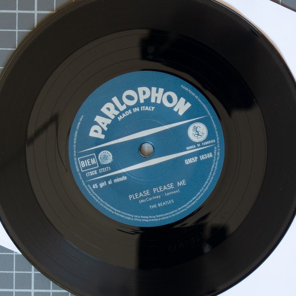 Dischi in vinile: 7" BEATLES please please me – Nuovo (secondo la descrizione) da Belp venduto da Freeeme 2