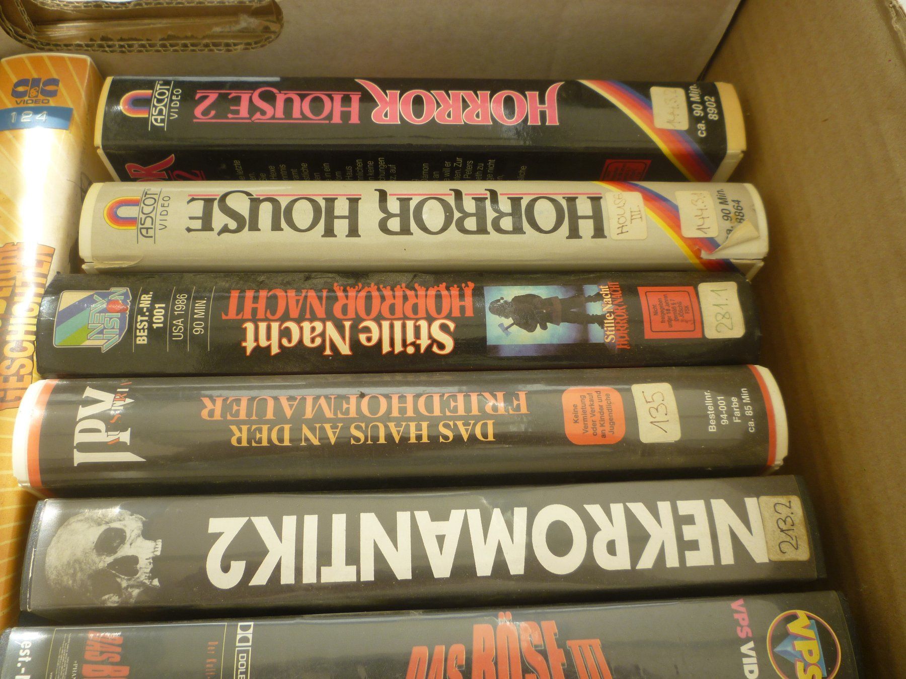 Tutti i VHS: 12 Horror Video kassetten – Usato da Langnau am Albis venduto da Molosser 1